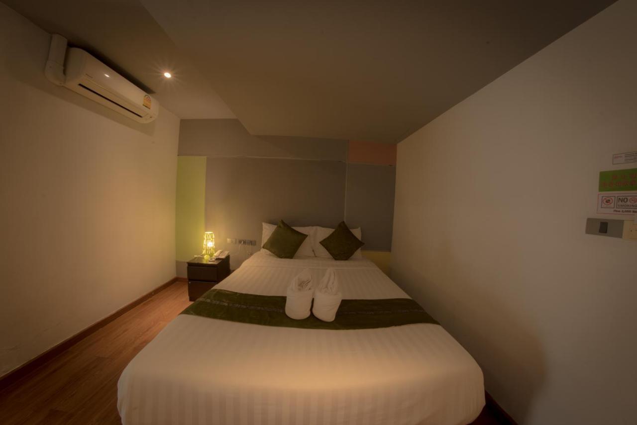 Hotel Admire Thonburi Bangkok Esterno foto